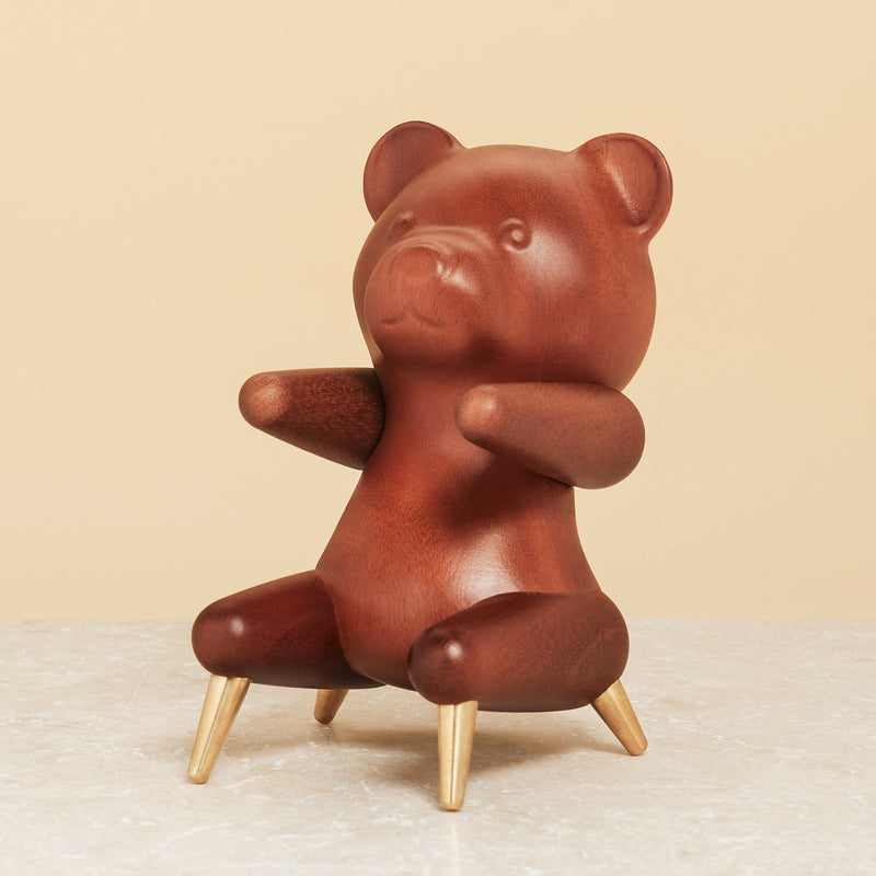 Brainchild – Træfigur – Bamse Figuren – Mahogni