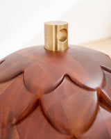 Brainchild – XL-Træfigur – Kogle Figuren – Mahogni – Messing